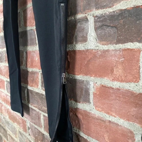 Pants - Picture 2 of 4